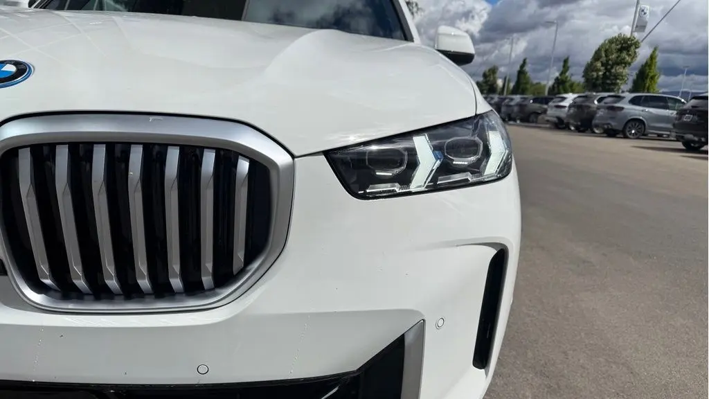2026 BMW X5 xDrive50e