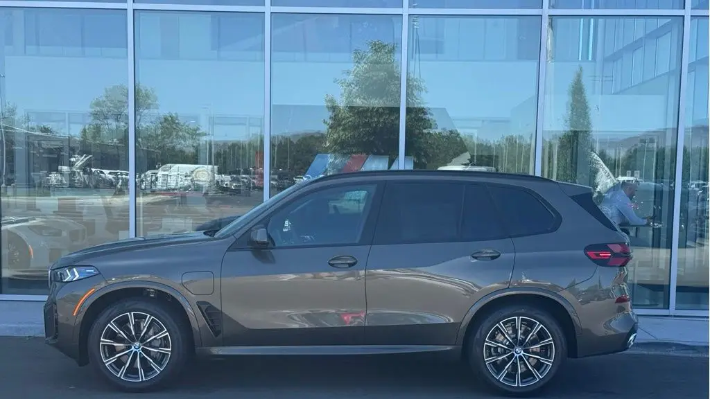 2026 BMW X5 xDrive50e