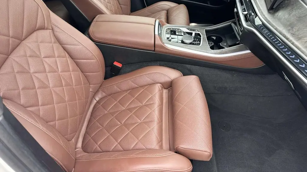 2024 BMW X5 xDrive50e