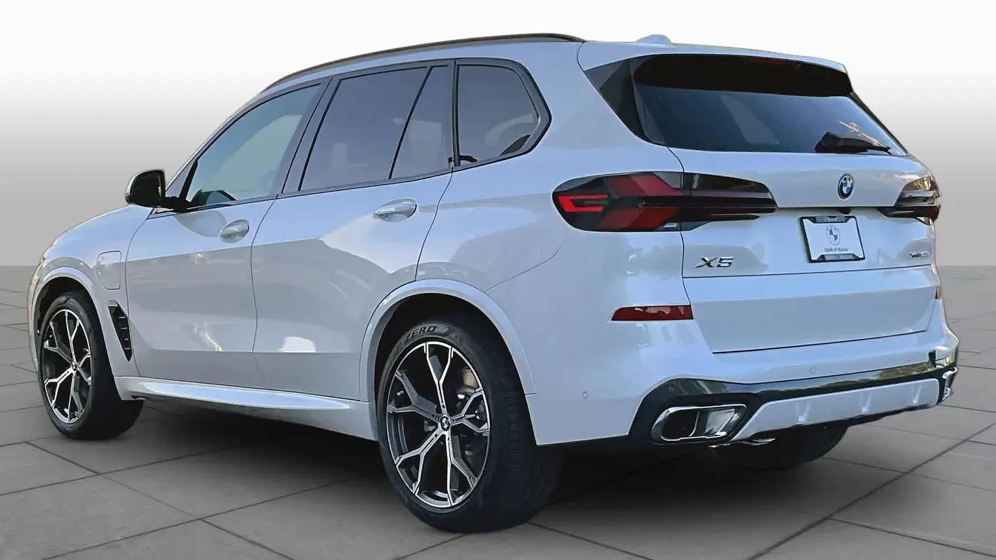 2026 BMW X5 xDrive50e
