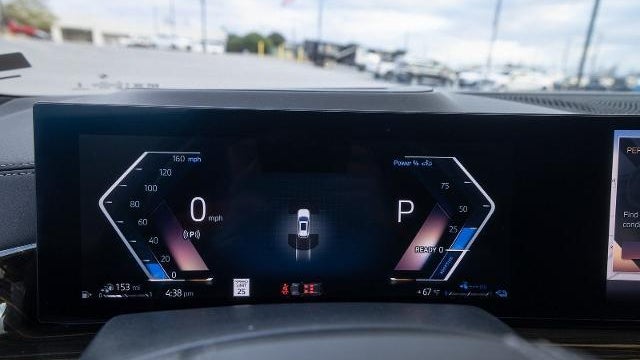 2025 BMW X5 xDrive50e