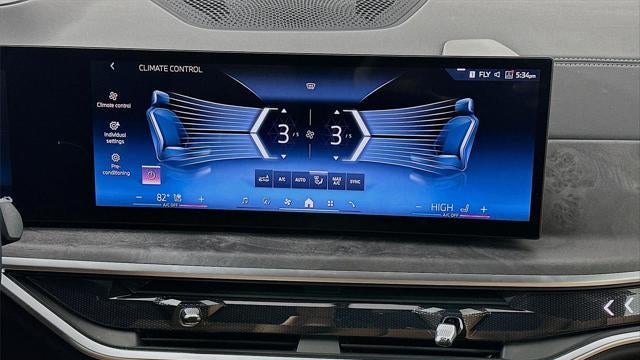 2025 BMW X5 xDrive50e