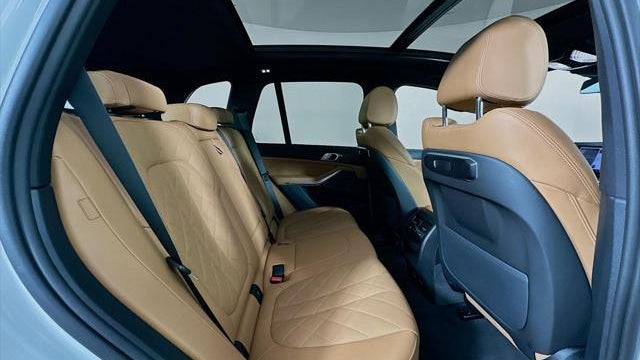 2025 BMW X5 xDrive50e