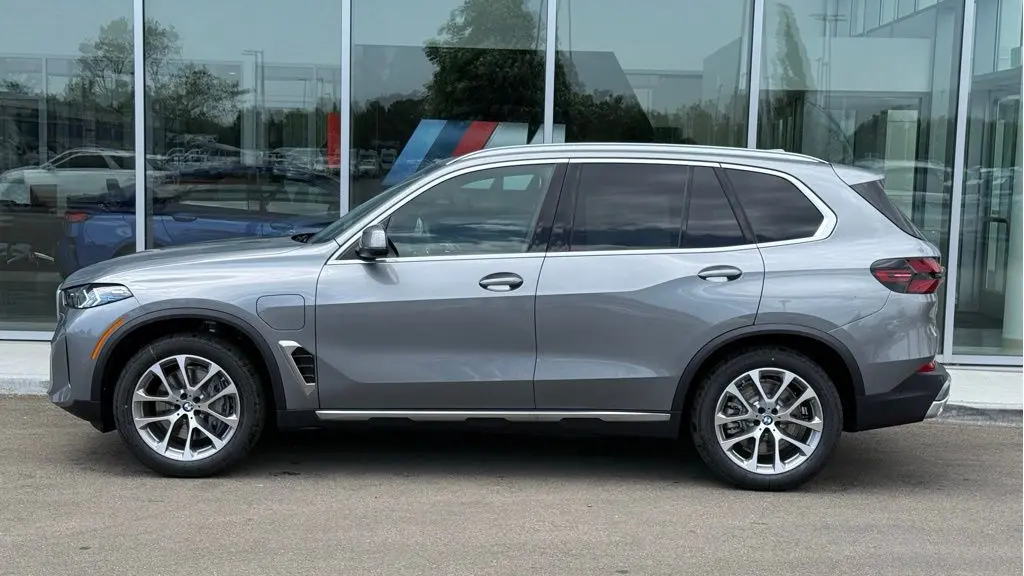 2026 BMW X5 xDrive50e