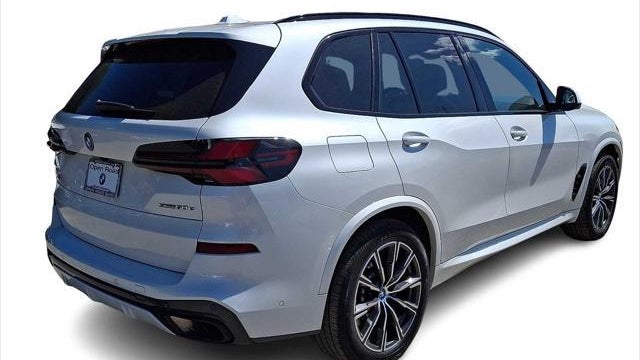 2024 BMW X5 xDrive50e
