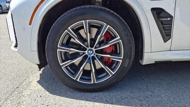 2024 BMW X5 xDrive50e