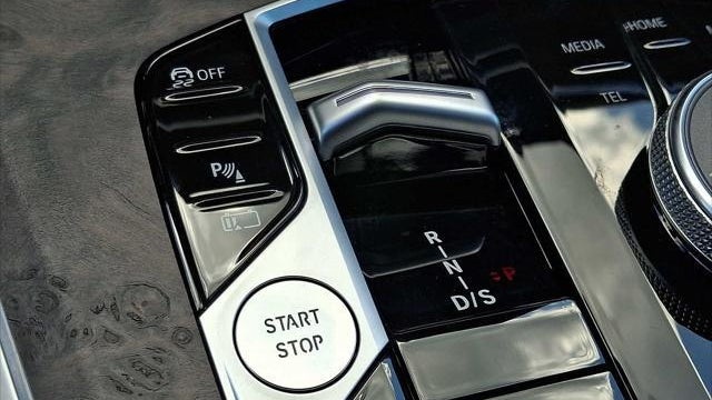 2024 BMW X5 xDrive50e