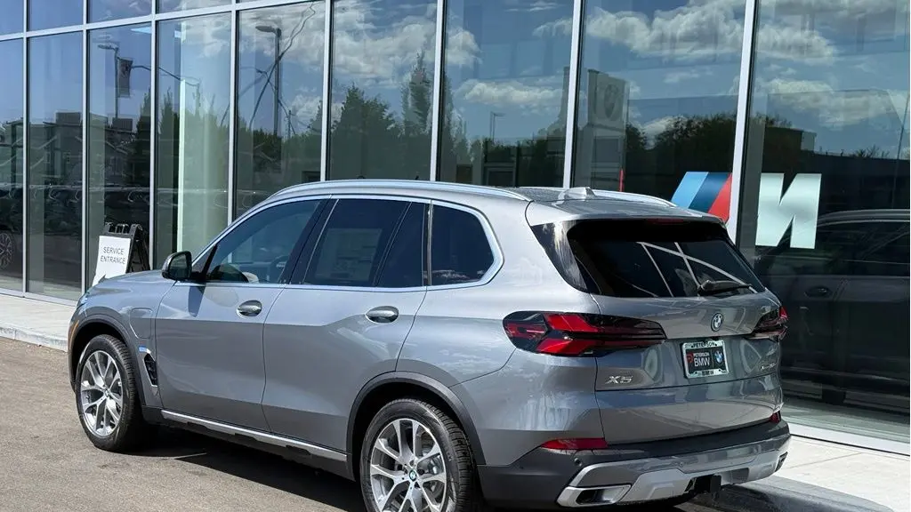 2026 BMW X5 xDrive50e