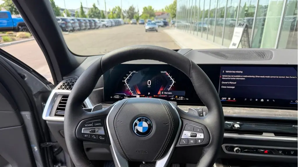 2026 BMW X5 xDrive50e