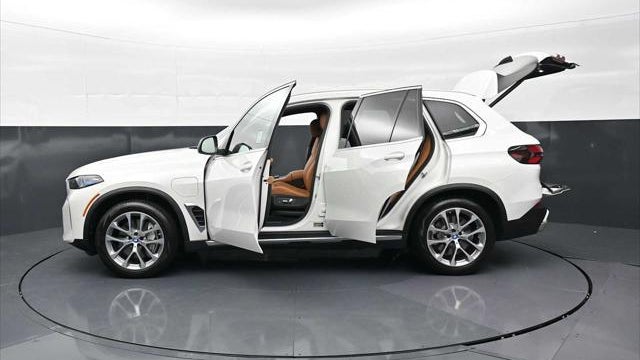 2025 BMW X5 xDrive50e