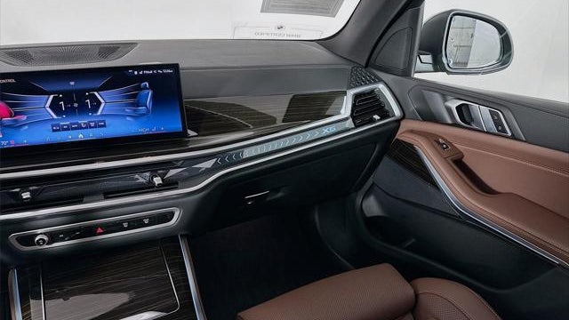 2025 BMW X5 xDrive50e