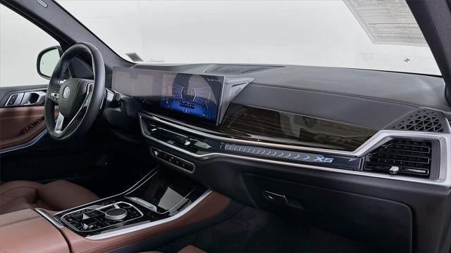 2025 BMW X5 xDrive50e