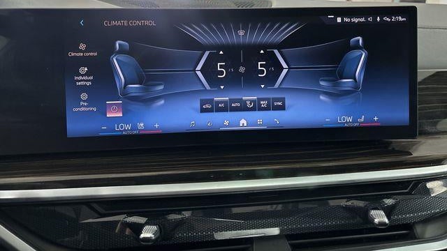 2025 BMW X5 xDrive50e
