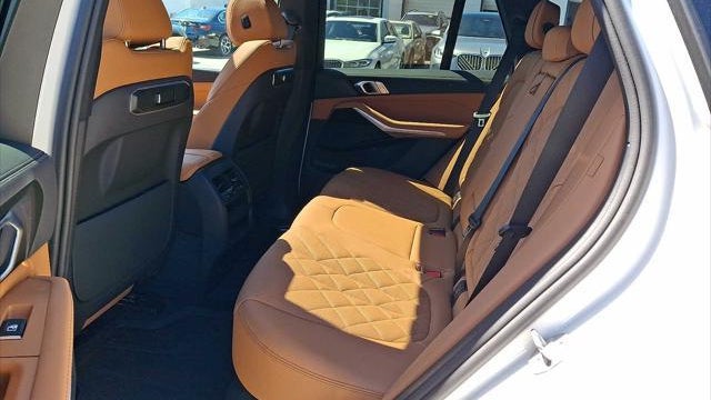 2025 BMW X5 xDrive50e