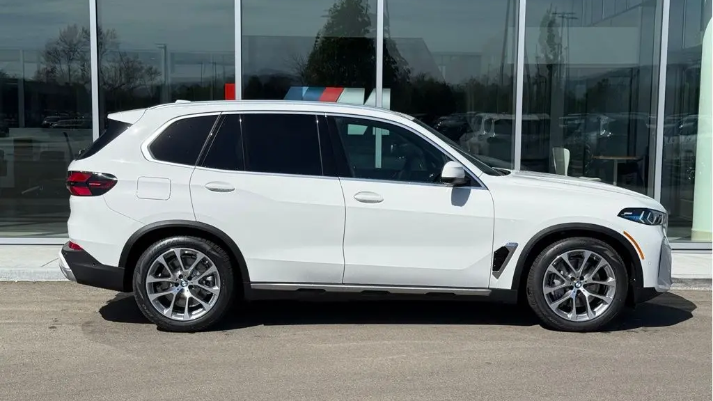 2026 BMW X5 xDrive50e
