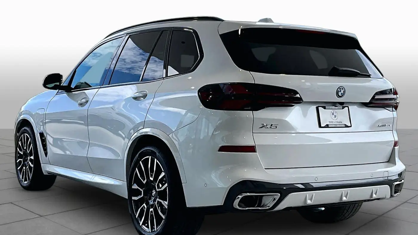 2026 BMW X5 xDrive50e