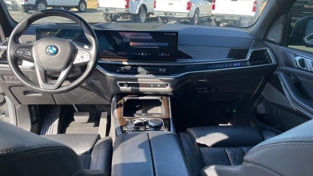 2025 BMW X5 xDrive50e