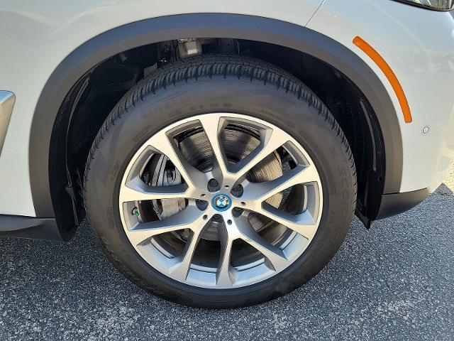 2025 BMW X5 - $47,999