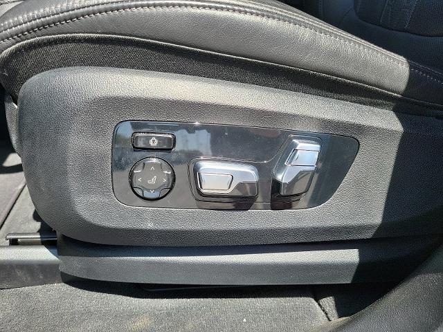 2025 BMW X5 - $47,999