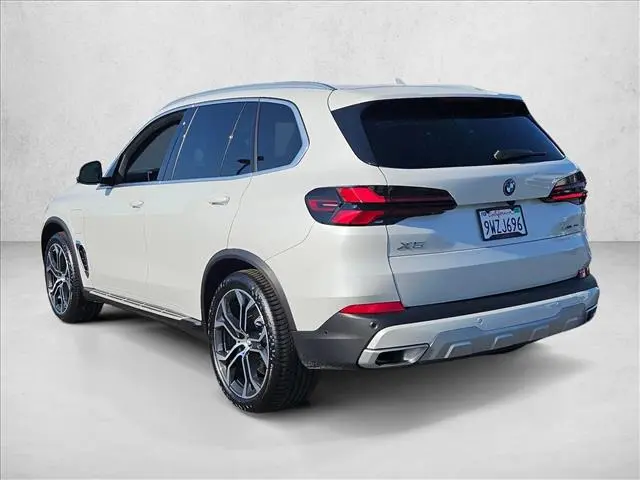 2026 BMW X5 - $76,277