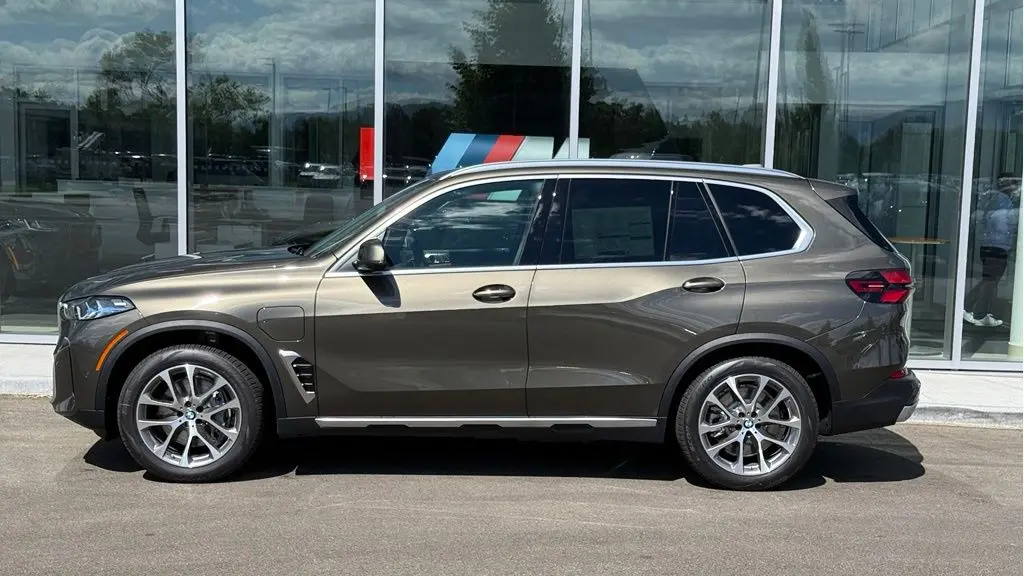2026 BMW X5 xDrive50e