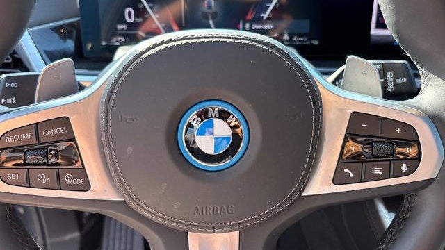 2025 BMW X5 xDrive50e