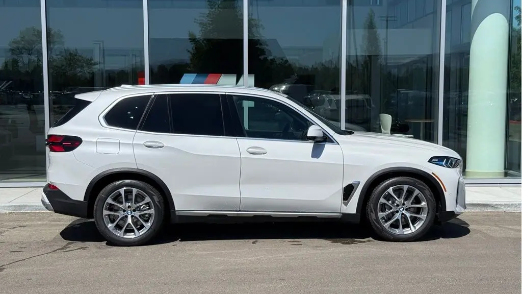 2026 BMW X5 xDrive50e