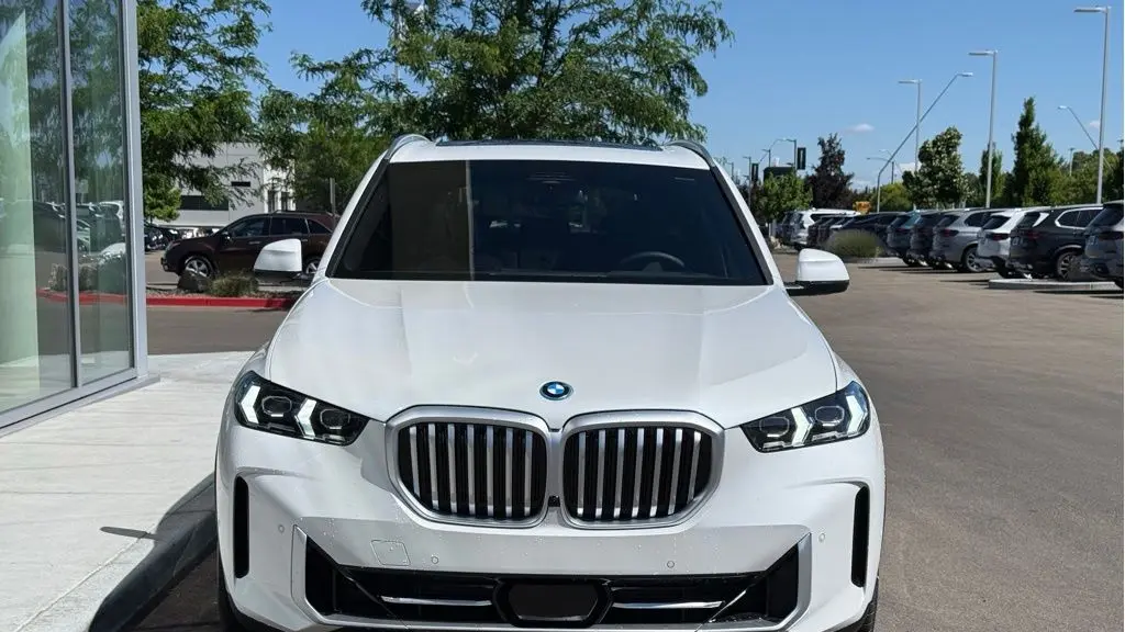 2026 BMW X5 xDrive50e