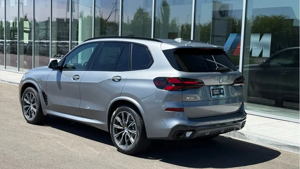 2026 BMW X5 xDrive50e
