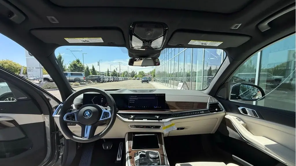 2026 BMW X5 xDrive50e