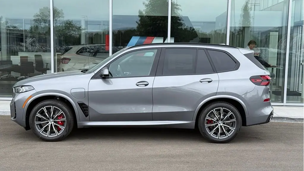 2026 BMW X5 xDrive50e