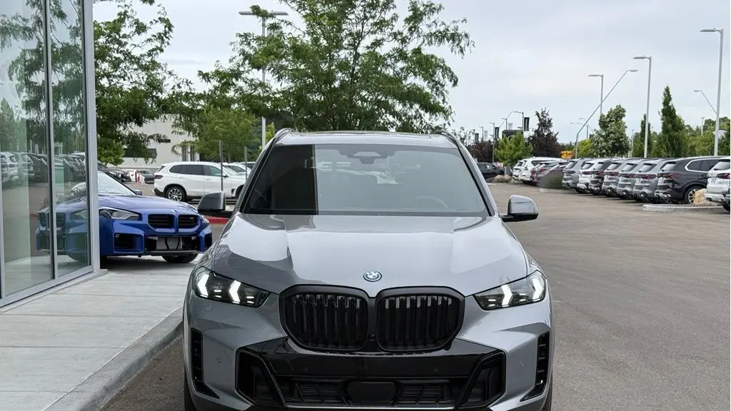 2026 BMW X5 xDrive50e