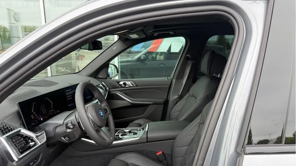 2026 BMW X5 xDrive50e