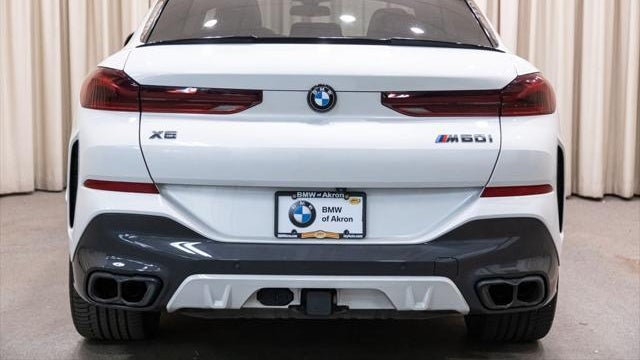 2024 BMW X6 M60i