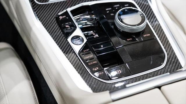 2024 BMW X6 M60i