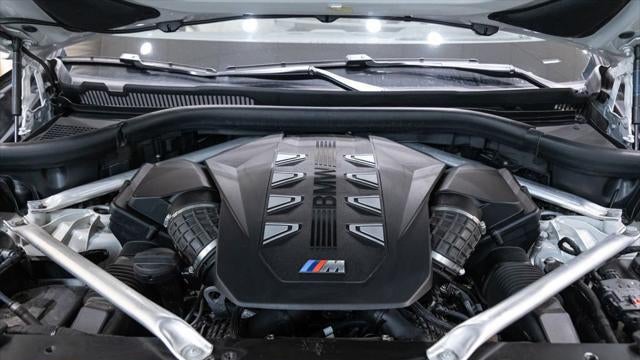 2024 BMW X6 M60i
