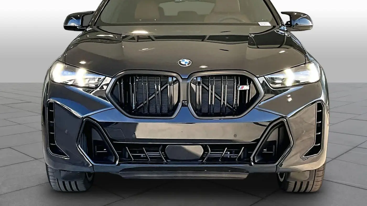 2027 BMW X6 M60i