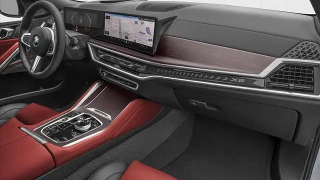 2027 BMW X6 M60i