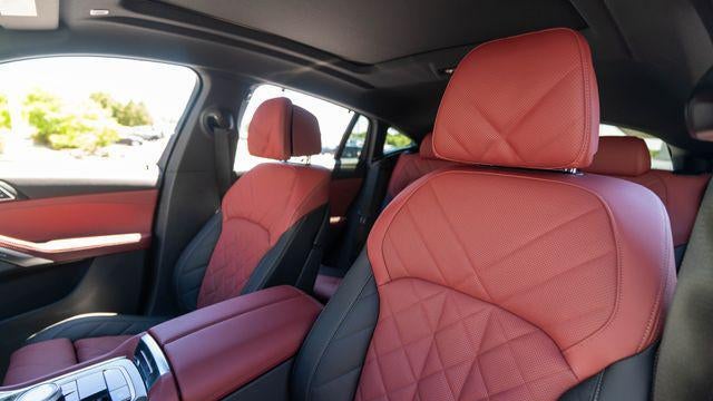2027 BMW X6 M60i