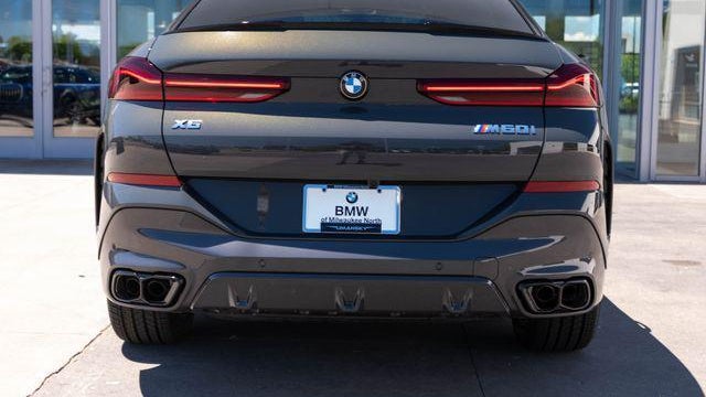 2027 BMW X6 M60i