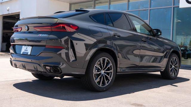 2027 BMW X6 M60i