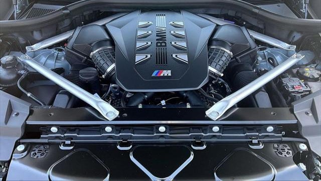 2027 BMW X6 M60i