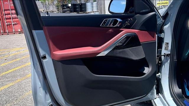 2027 BMW X6 M60i