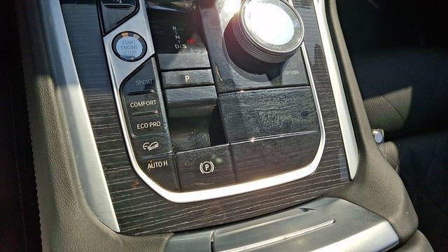 2025 BMW X6 M60i