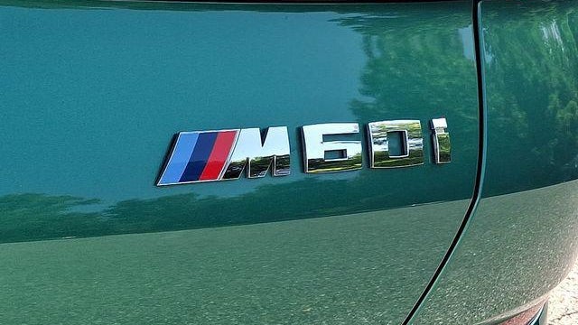 2025 BMW X6 M60i