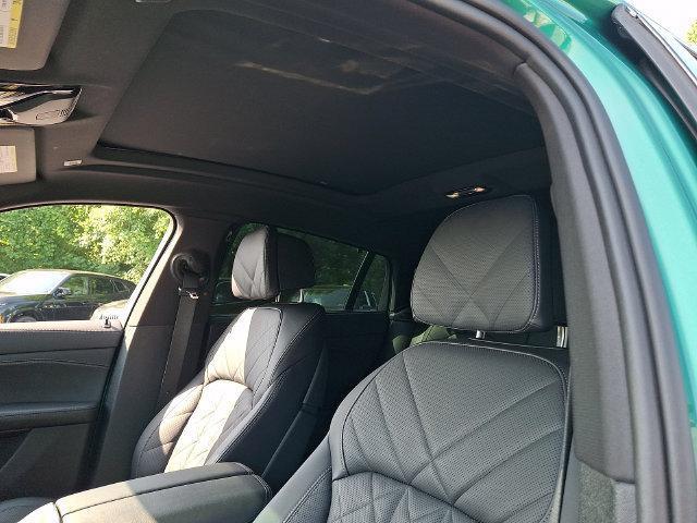 2025 BMW X6 - $77,198