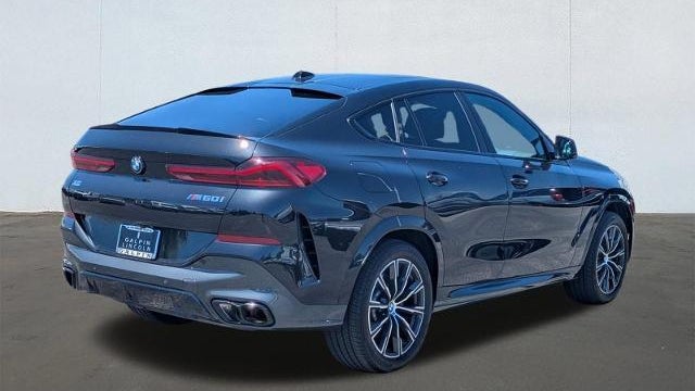 2025 BMW X6 M60i