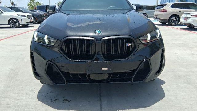 2025 BMW X6 M60i