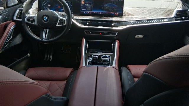 2025 BMW X6 M60i