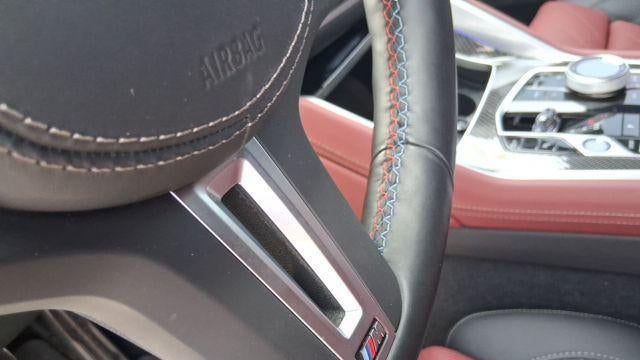 2025 BMW X6 M60i